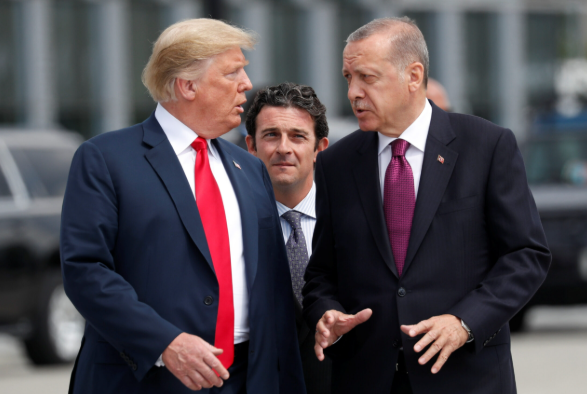 Hindari Serangan, Trump Diam-Diam Ganti Pesawat Setelah Kunjungan ke Turki